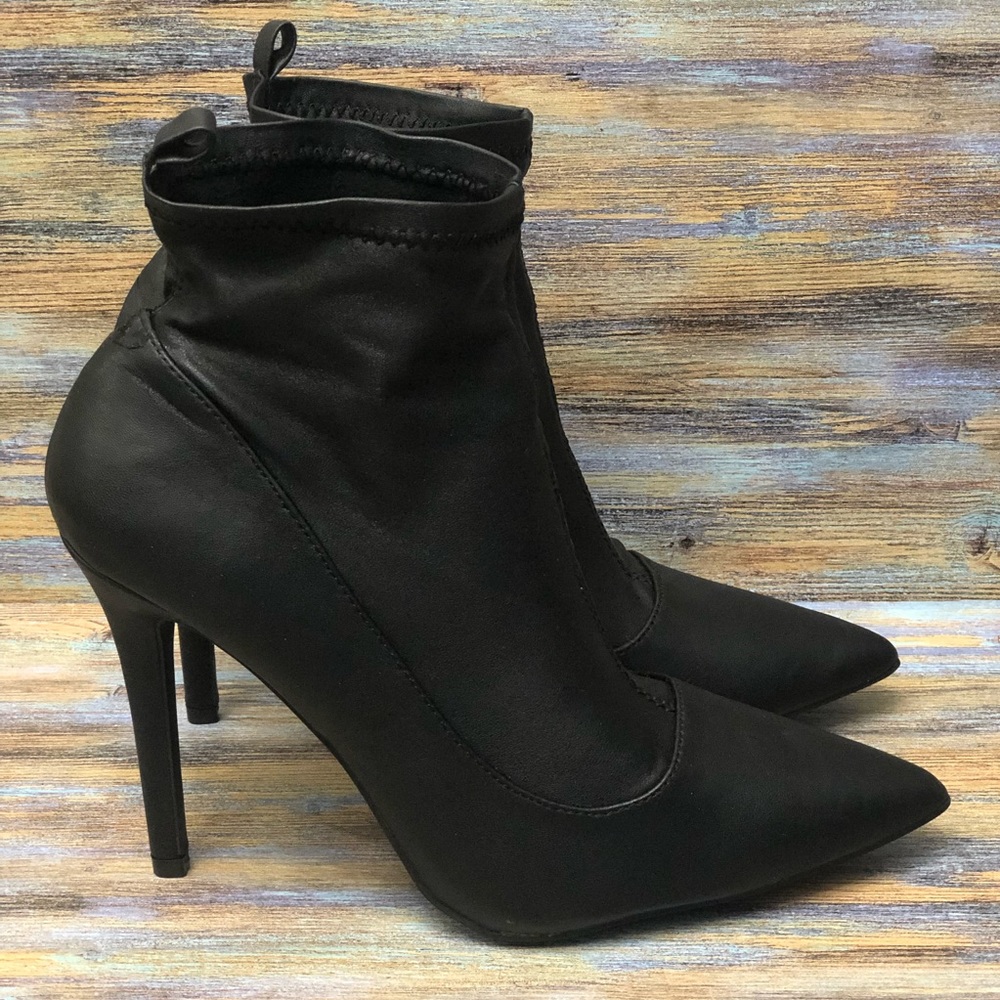 Qupid Sock Boots Womens Stiletto Heels Black